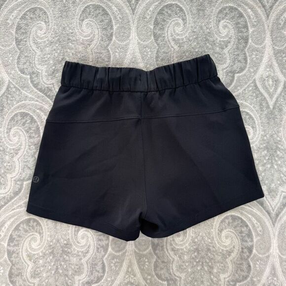 Womens Lululemon On The Fly Short - Picture 3 of 5